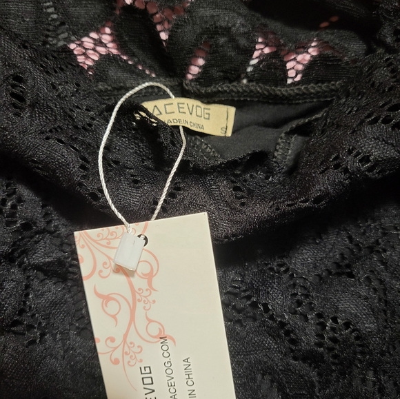 Black off Shoulder long Sleeves - Picture 4 of 4